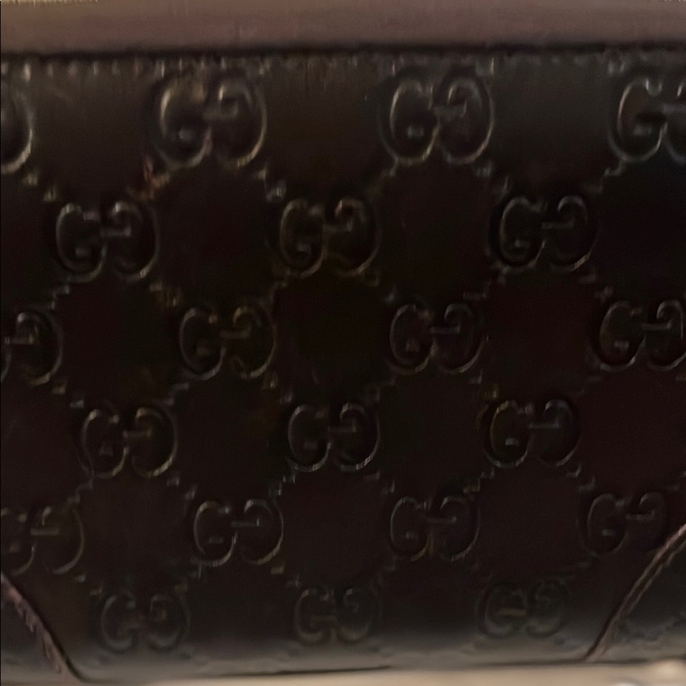 Gucci Long Brown Embossed Zip Wallet - Picture 2 of 11